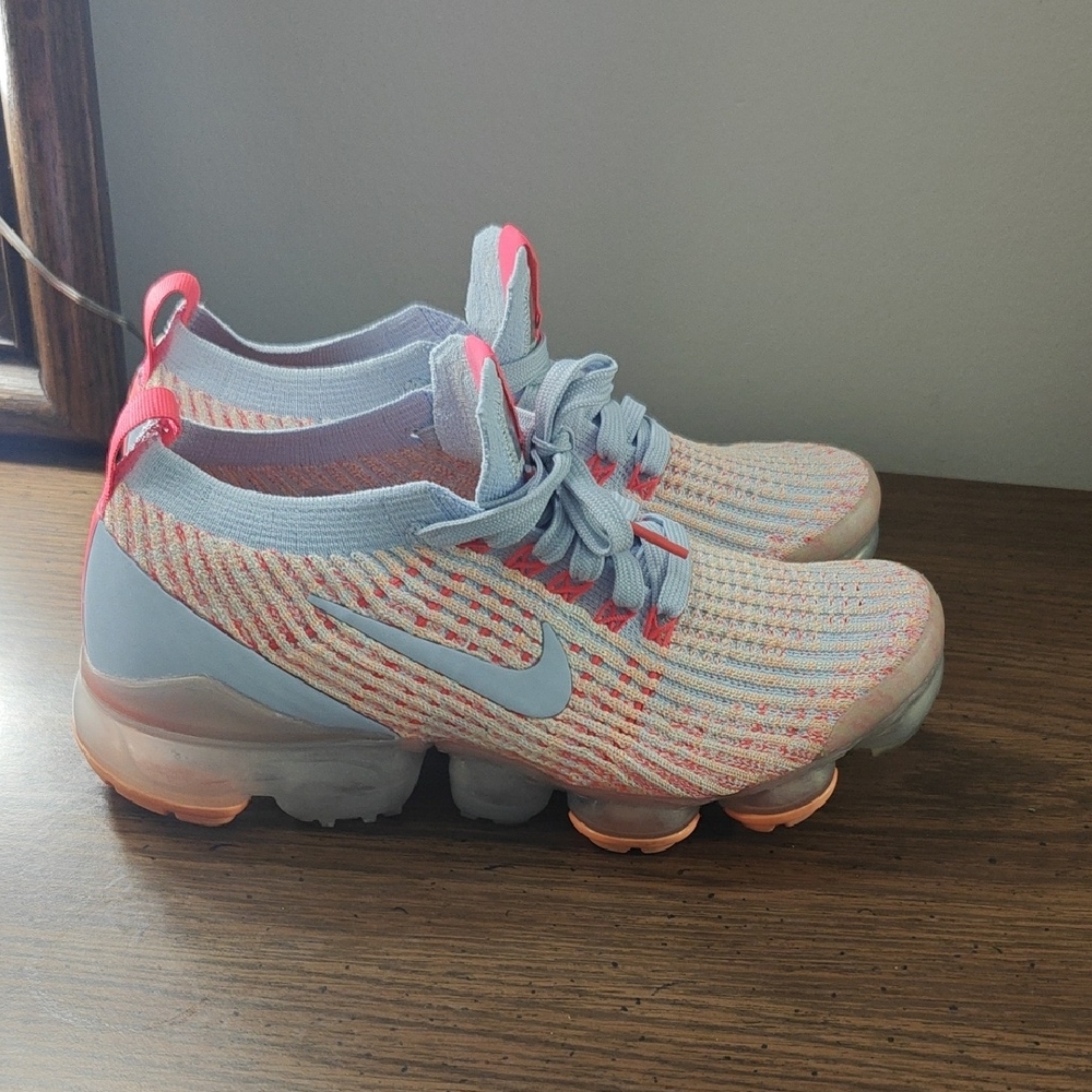 Nike Flyknit Sneakers in Light Blue and Coral